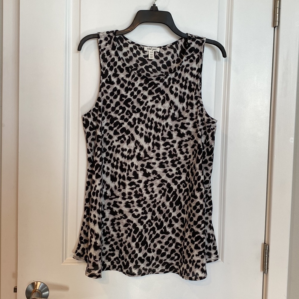 TRIBAL Jeans Sleeveless Leopard print Aline Top.